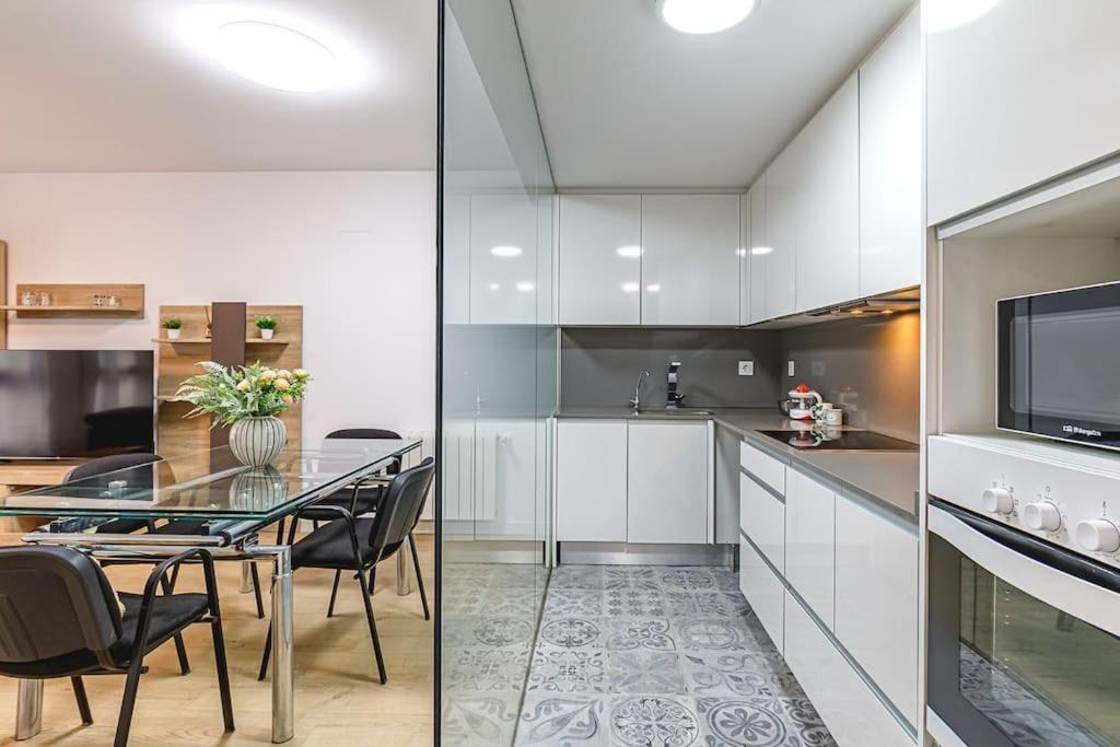 Moderno Apartamento Con Ac En Lorenzo Casanova Apartment Alicante Ngoại thất bức ảnh
